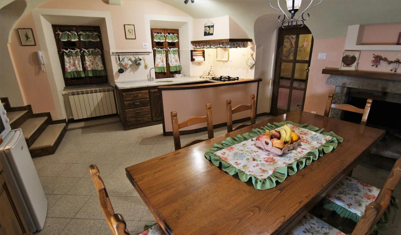 La Casina Dei Cuori Di Nonna Miglia Villa Pallerone Exteriör bild