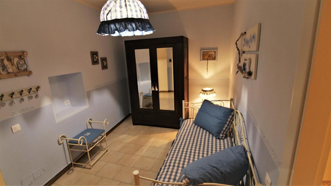 La Casina Dei Cuori Di Nonna Miglia Villa Pallerone Exteriör bild