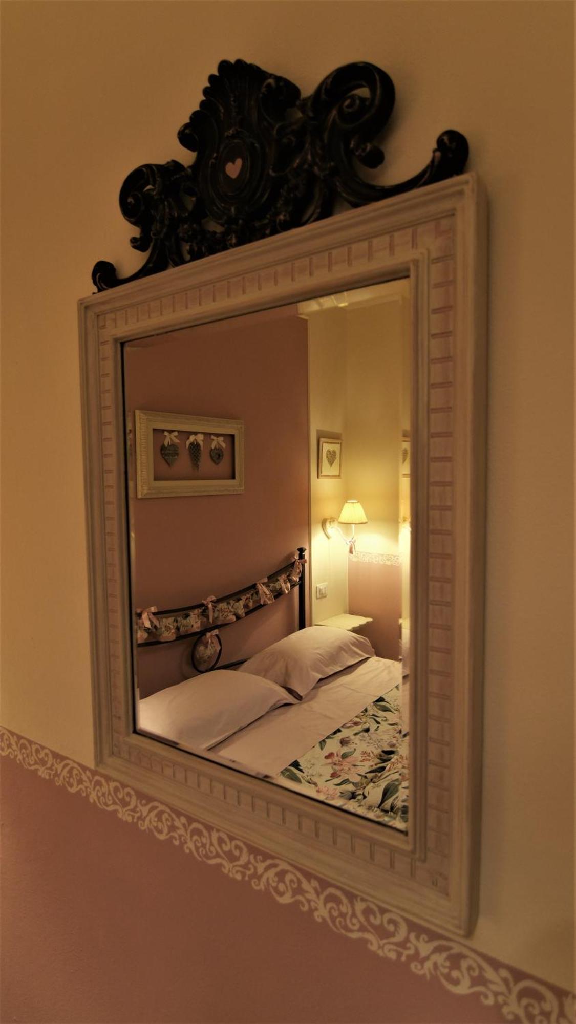 La Casina Dei Cuori Di Nonna Miglia Villa Pallerone Exteriör bild