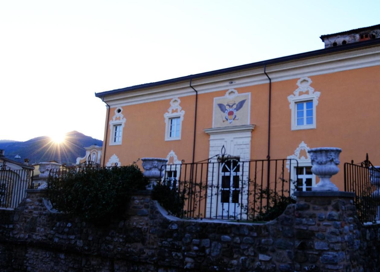 La Casina Dei Cuori Di Nonna Miglia Villa Pallerone Exteriör bild