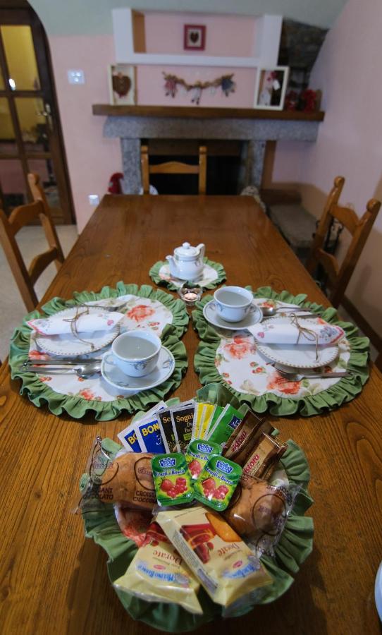 La Casina Dei Cuori Di Nonna Miglia Villa Pallerone Exteriör bild